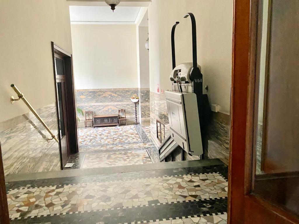 Kibilu - Viale Regina Margherita Milán Exteriér fotografie
